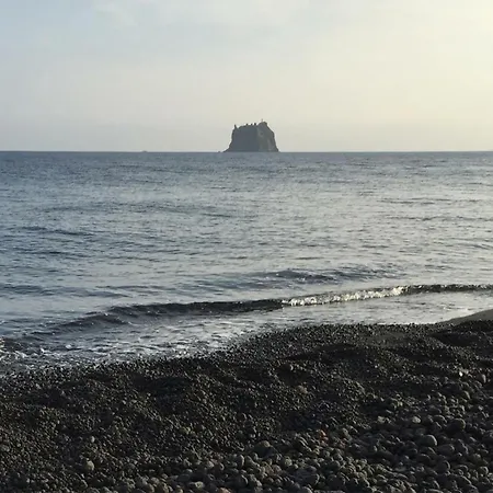 Amazing In Λίπαρι